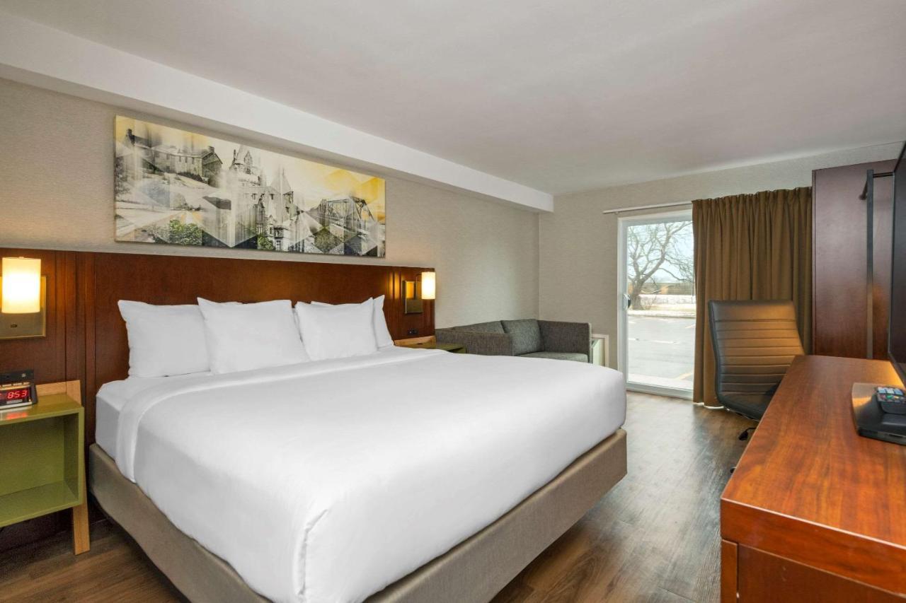 Room, 1 King Bed with Sofa Bed, 1st Floor, Non-Smoking,1589303716:JPEG