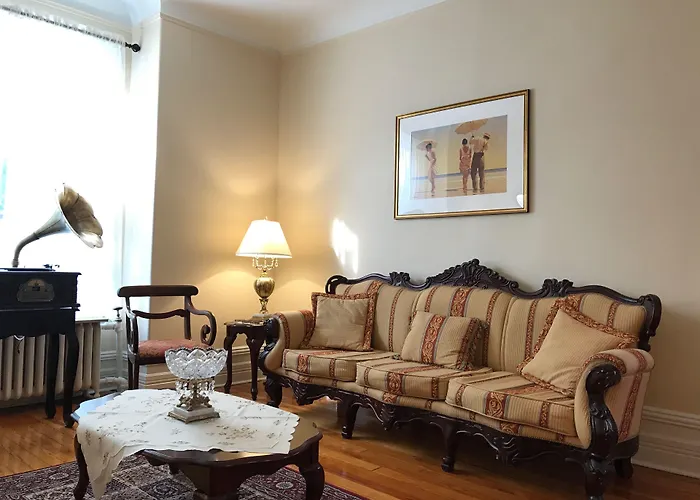 The Century House Bed And Breakfast Ottawa