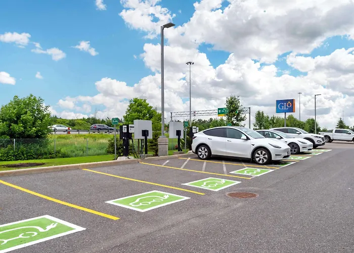 Glo Best Western Kanata Ottawa West